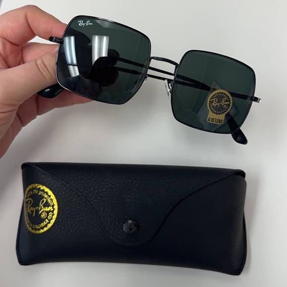 Ray-Bans - Picture 2 of 4